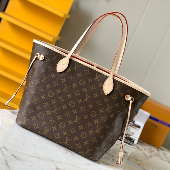 Louis Vuitton Neverfull MM/Medium Tote Bag with Pouch - Picture 1 of 7